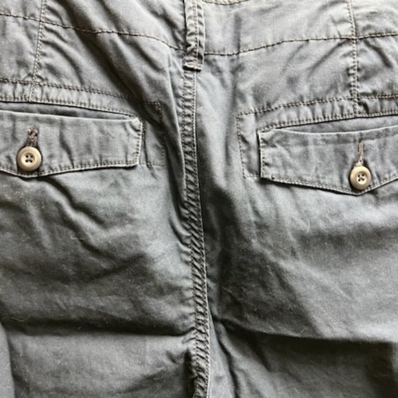 Old Navy Cargo Short Ink Blue Size 33 waist - Picture 4 of 9